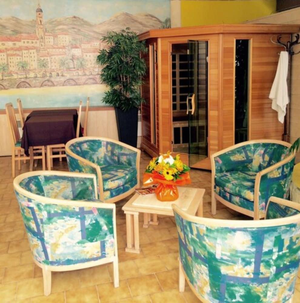 Hotel Menton Riviera 외부 사진